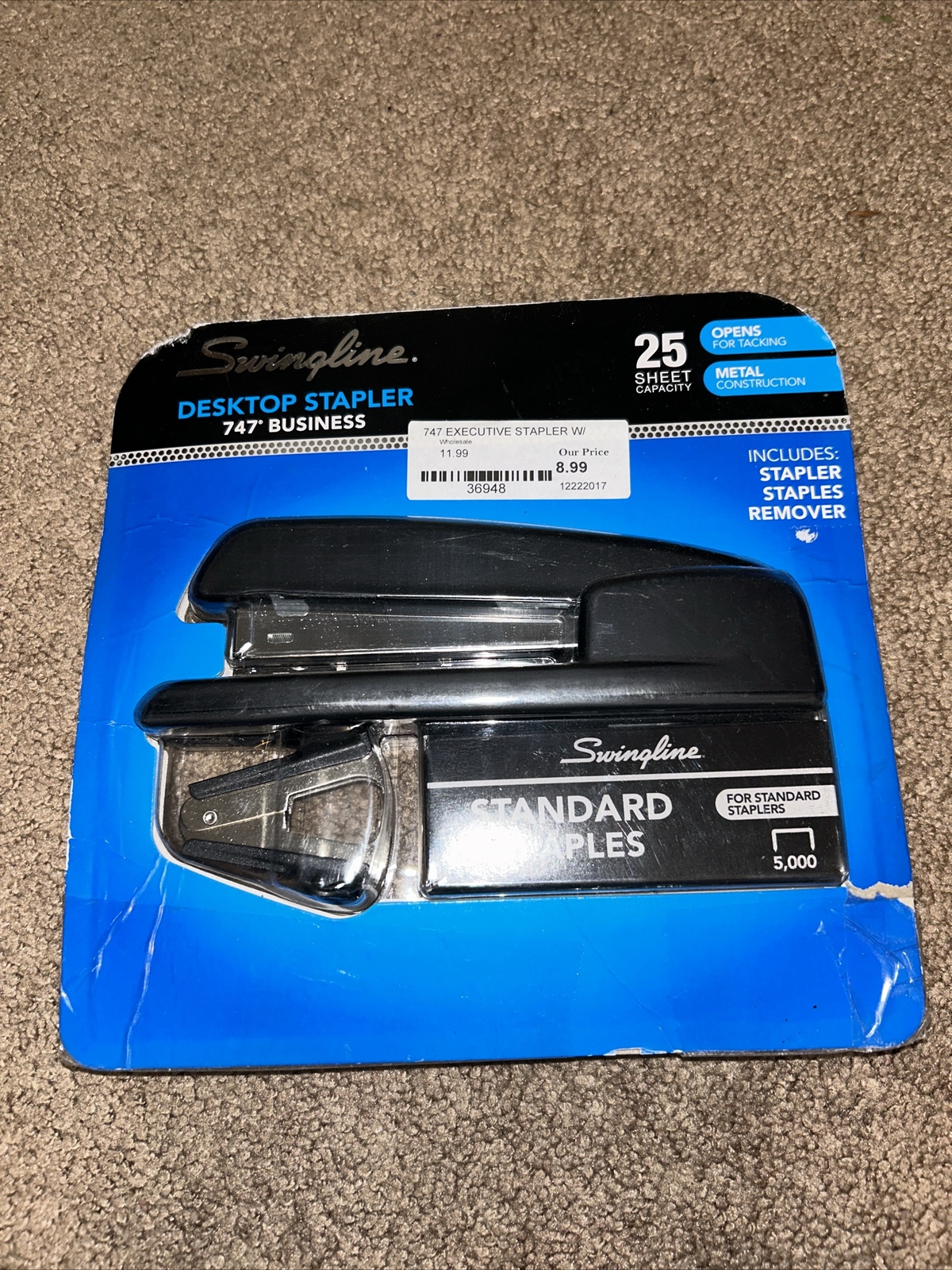 Desktop Stapler With Stapler Remover And Staples-image