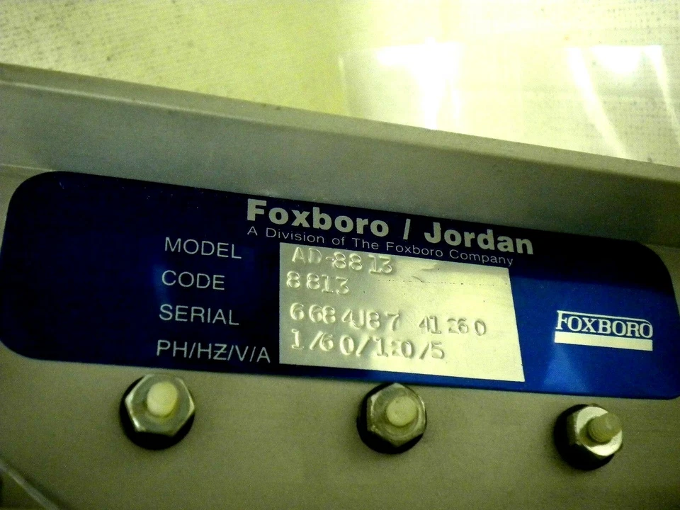 Foxboro Drive AD8813 1/60 120/5 Foto 2 de 4