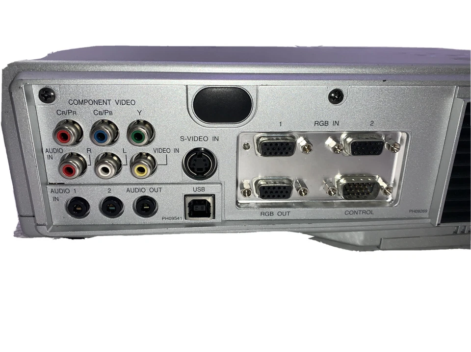 Hitachi CP-X380W Portable Multimedia LCD Projector with Case - Image 2 of 4