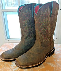 ariat delilah square toe