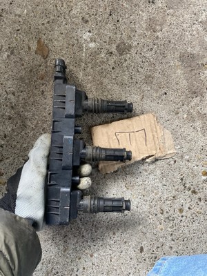 BOSCH Zündspule 0 221 503 471