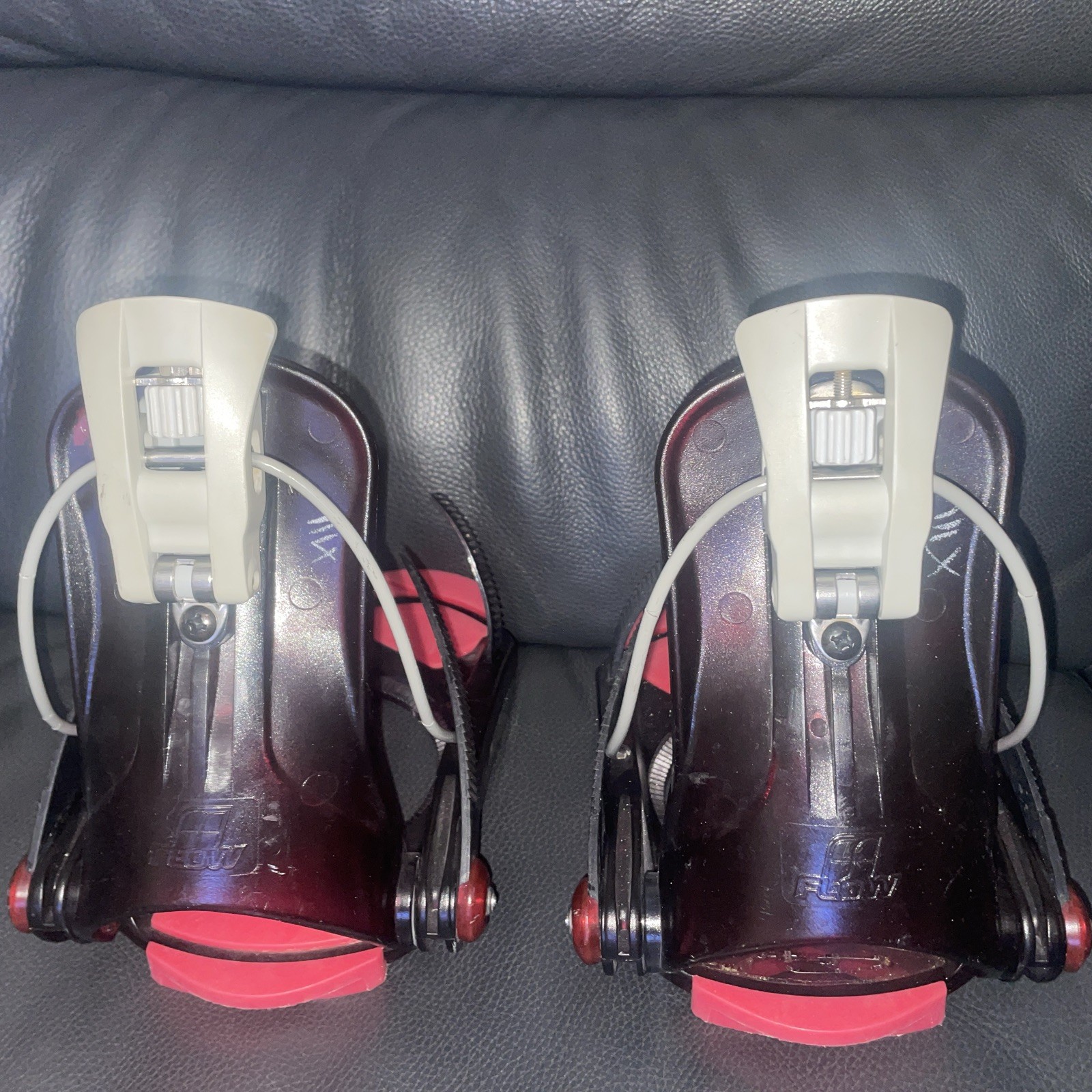 Flow Snowboard Bindings Rear Entry Easy In/Out All-Mountain Freestyle Ride M