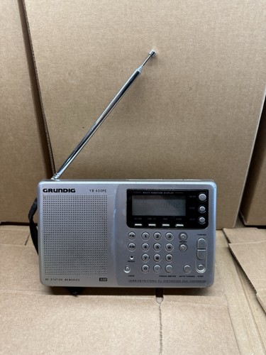 Grundig Yacht Boy YB 400 PE Radio / LW-MW-SW-FM Stereo Working: No Light