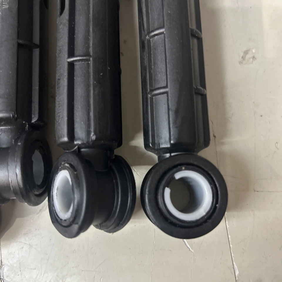 4 Amortiguadores Electrolux Genuinos Lavadora EFLS627UIW0 EFLS527UIW1 EFLS527UIW0 Foto 4 de 4