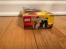 LEGO: Black Monarch's Ghost (6034) - Complete with box and instructions