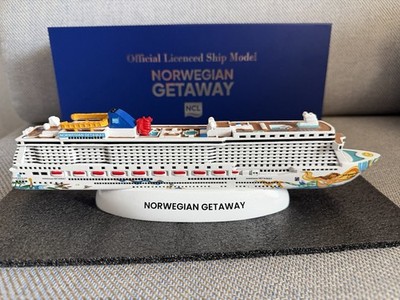 New In Box Norwegian Getaway NCL Cruise Line Officially Licensed Ship Model