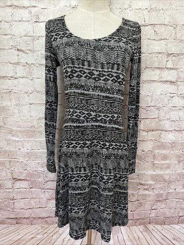 POOF Long Sleeve Dress Fit & Flare Gray Black Jersey Knit Size Small NEW