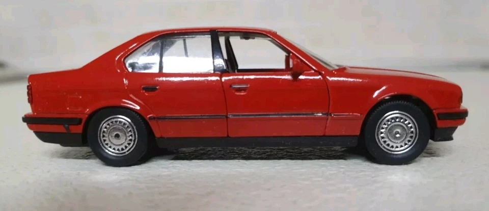  1/43 SCHABAK BMW M5  RARO.NO  MINICHAMPS BRUMM BANG BEST  VITESSE SOLIDO GAMA  - Immagine 2 di 4