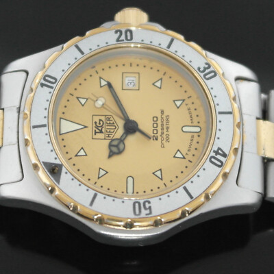 Tag Heuer 2000 Professional 200m Date 974.015 QZ Gold Dial Ladies
