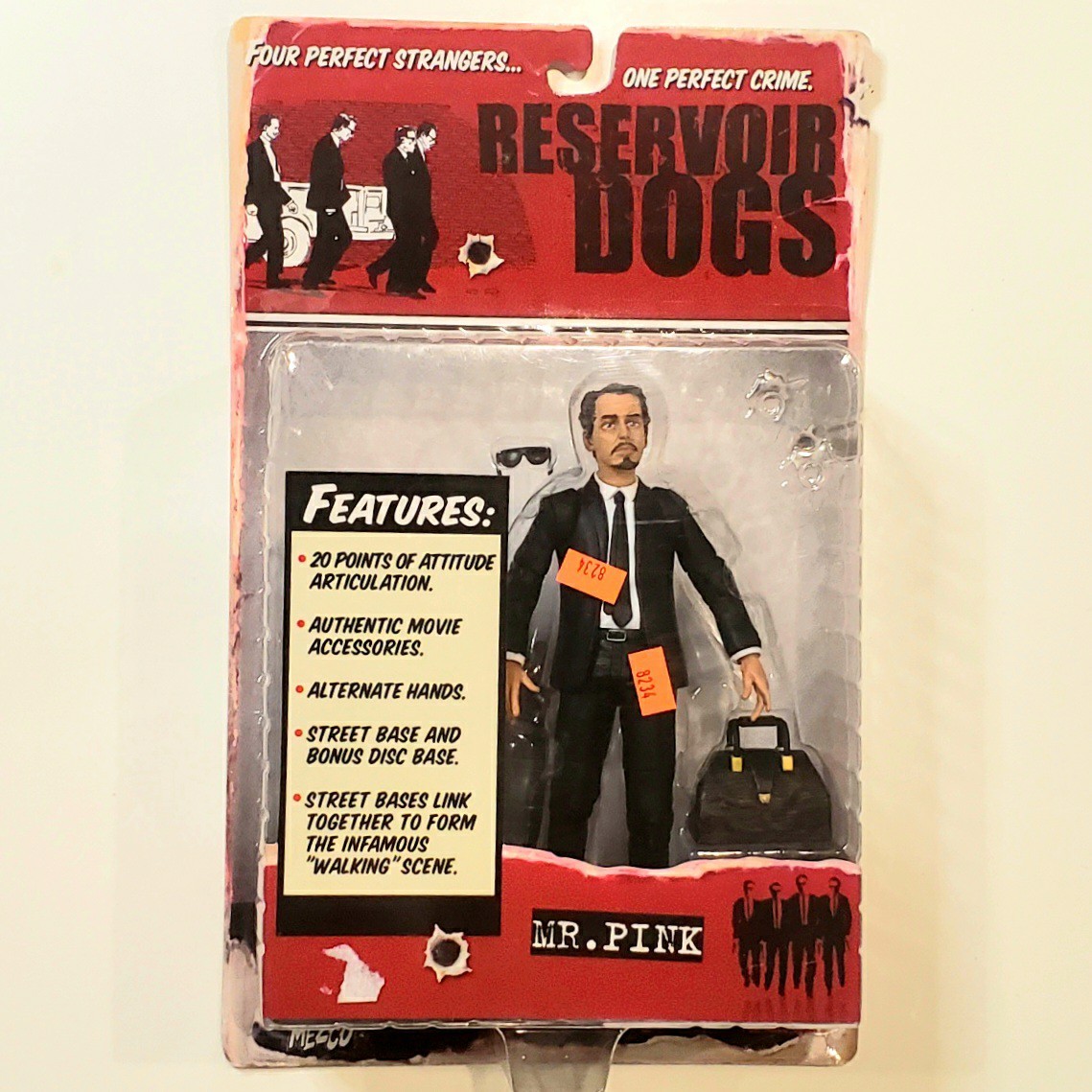 Reservoir Dogs Mr Pink Action Figure Mezco Toys Steve Buscemi 2001