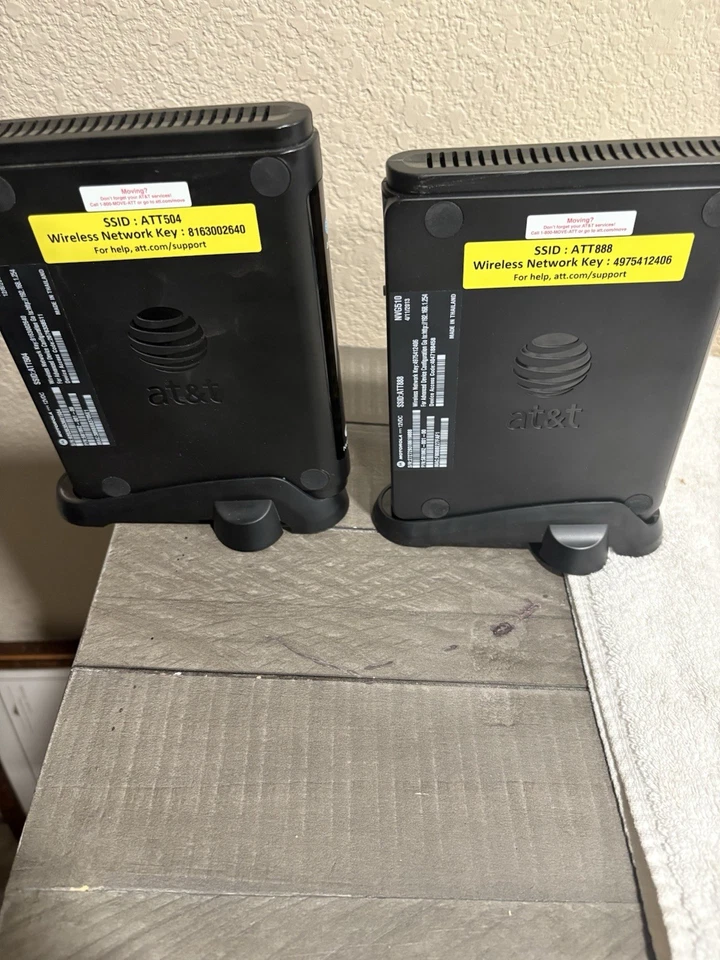 Dos módems inalámbricos ATT Motorola... Envío gratuito ver descripción Foto 2 de 3