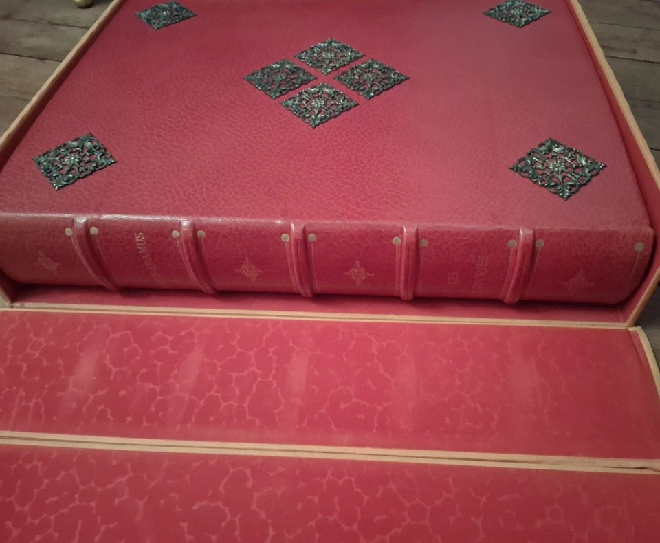 NOSTRADAMUS Les Merveilleuses Centuries & Prophéties - Jean GRADASSI + Suite - Photo 2/4