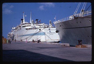 sl21 Slide  1987 Cruise Ship Sunward Oslo Docked Scenic 087a