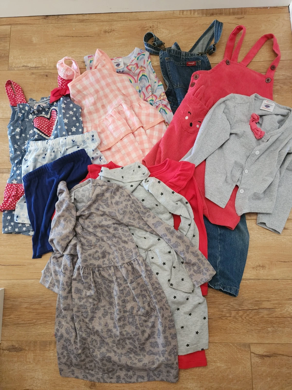 11 Piece Girls 3-4 Clothing Lot Dresses Overall Romper Shorts Macys Target
