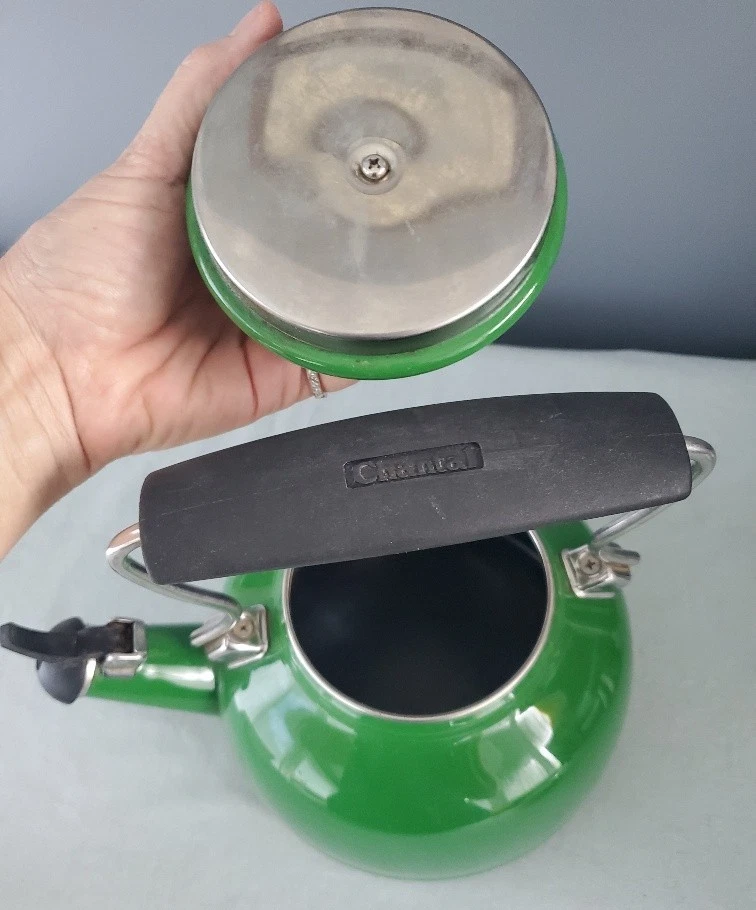 Tetera Chantal Kelly esmalte verde sobre silbato de acero tetera 1,7 qt Foto 4 de 4