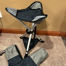 REI Camp Hike or Backpack Folding Blue Tripod Chair Lightweight in bag case