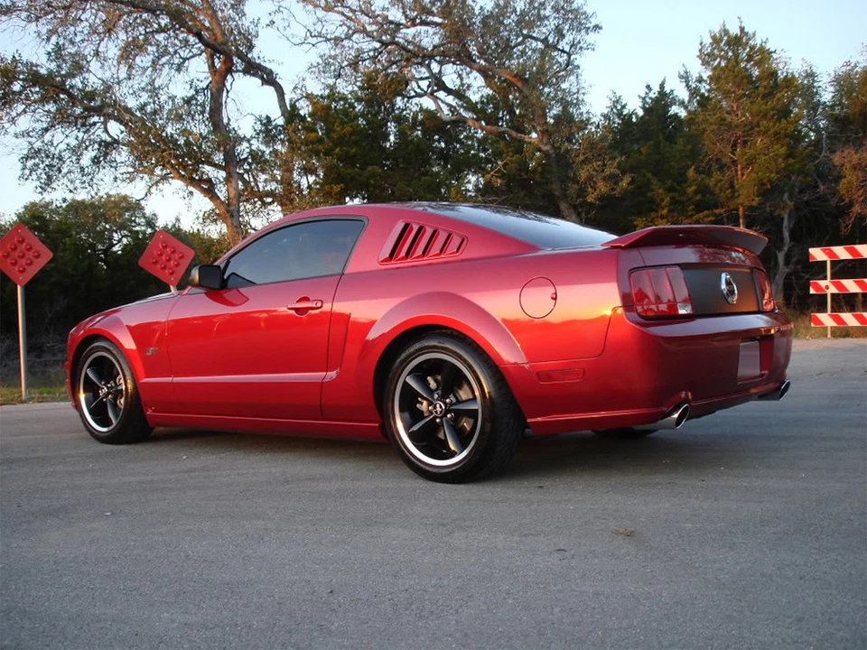 For 2005-2009 Ford Mustang GT500 Ducktail Style Black Matte Rear Trunk Spoiler Foto 3 de 4