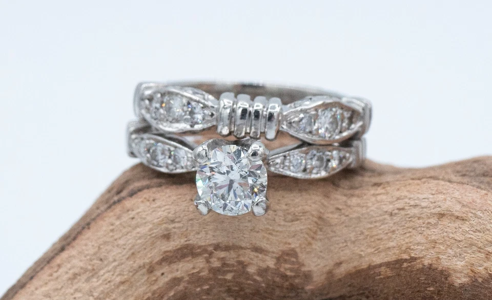 Conjunto de casamento soldado ornamentado platina diamante natural (SI1-G) 1,06 cttw classificação GIA - Imagem 3 de 4