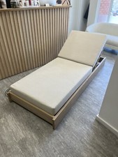 *Spa Lounger *Beds *Beauty Salons *relaxation Beds * European solid oak