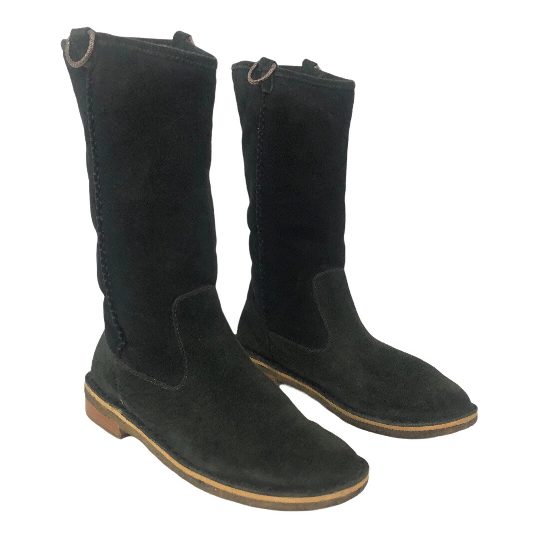 UGG Size 5 Daphne Genuine Shearling Lined Boot Style 1008705