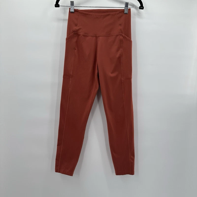 girlfriend-collective pocket compressive leggings