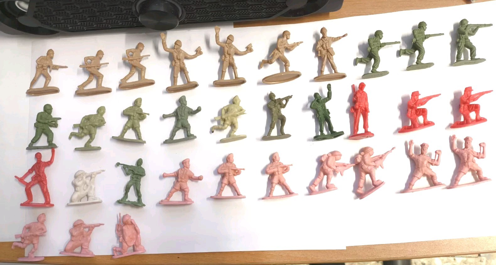 LOTTO 33 SOLDATINI Fanteria Mista Altezza 4 - 4,5 cm Circa