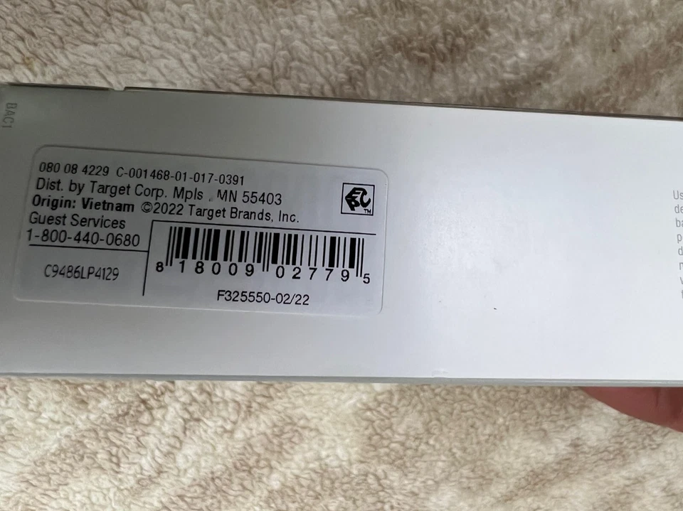 Heyday 6' LTNG to USB-C Braided Cable for iPhone for iPad Gray Teal Gold Flakes - Image 2 of 3