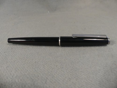 Montblanc Germany Patronenfüller Stahlfeder wohl F
