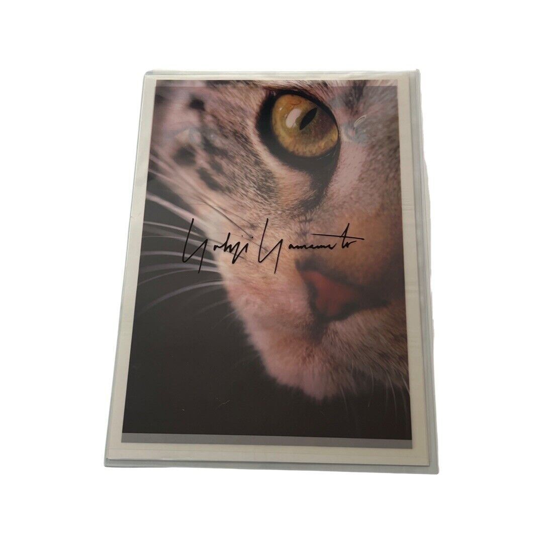 アート・デザイン・音楽 Yohji Yamamoto PHORE KEIICHI TAHARA Vintage Yohji Yamamoto Fashion Look Book Cat Holograph