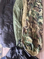 US Military 4 Piece Modular Sleeping Bag Sleep System MSS w/G Bivy Woodland Camo