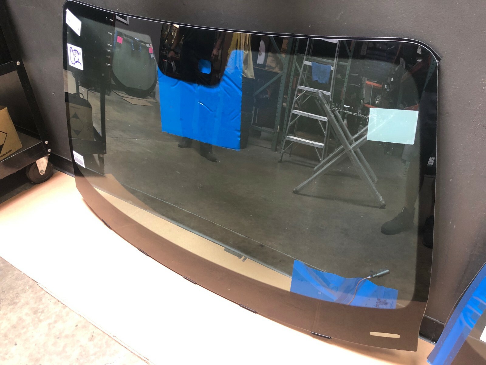 2006-2013 Bentley Flying Spur, Windshield Glass, New Aftermarket