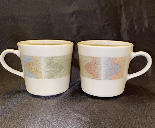 2 Corelle Vintage Mirage Coffee CUP/MUG Corning Ware USA
