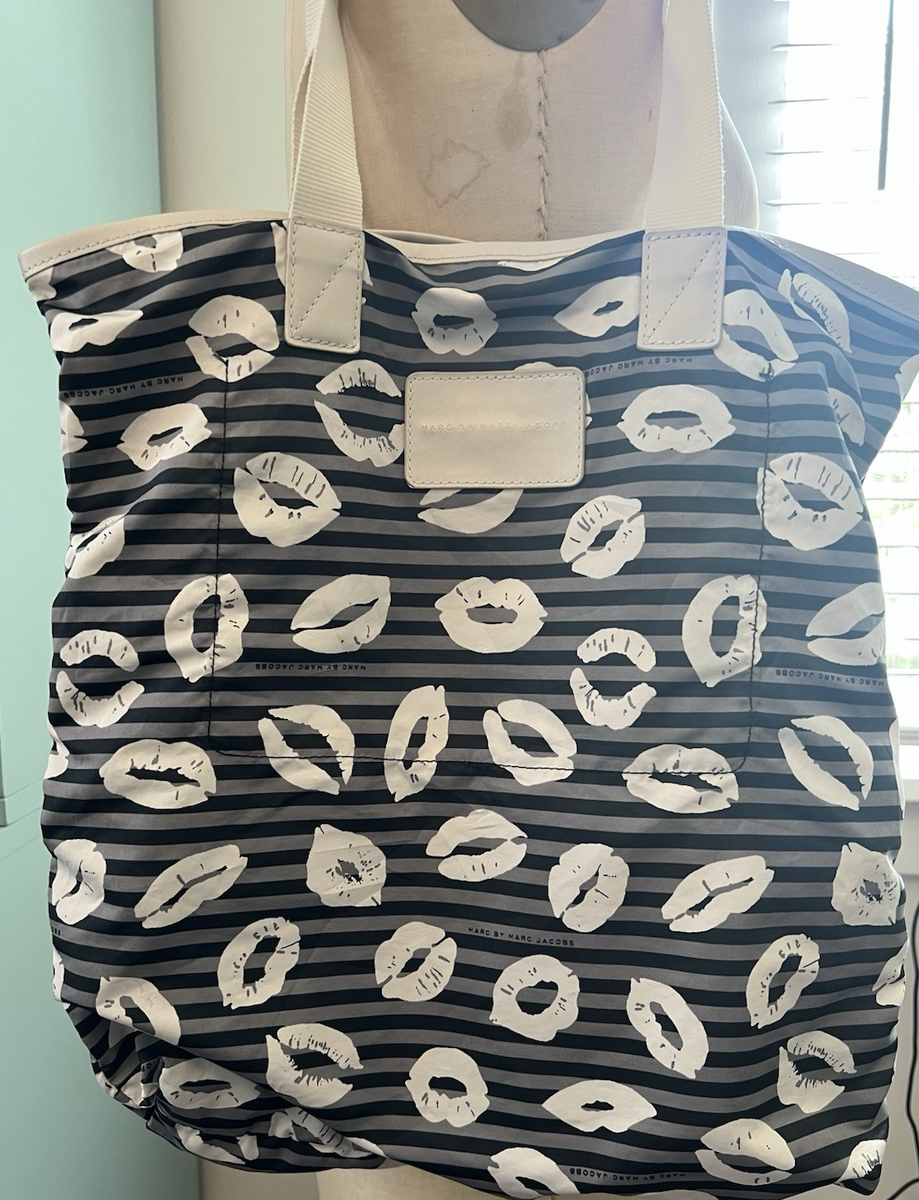 MBMJ MARC BY MARC JACOBS Y2K discontinued BLACK STRIPE LIPS Nylon