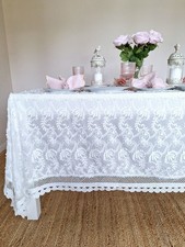 Tablecloth - Romantic embroidered floral lace appliqué - Weddings, christening