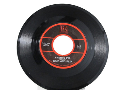 45 RECORD - SKIP AND FLIP - CHERRY PIE 