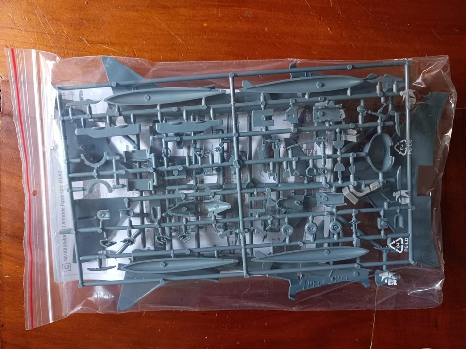 Sword  TAV-8B Harrier II 1/72  AMI Marina Italiana Espania USA  New nuovo - Immagine 3 di 4