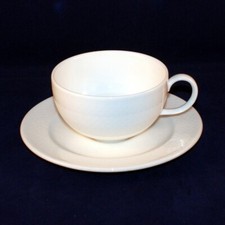 Villeroy & Boch Tipo weiss Teetasse mit Untertasse neuwertig