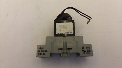 CR CR9321-LC-ACA CURRENT SWITCH/SENSOR 100AMP 240VAC MAX 50HZ-400KHZ W/ BASE