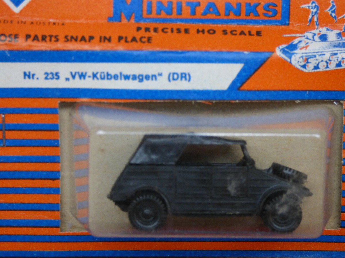 Roco Minitanks (NEW) 1/87 WWII German VW Kubelwagen Type 82