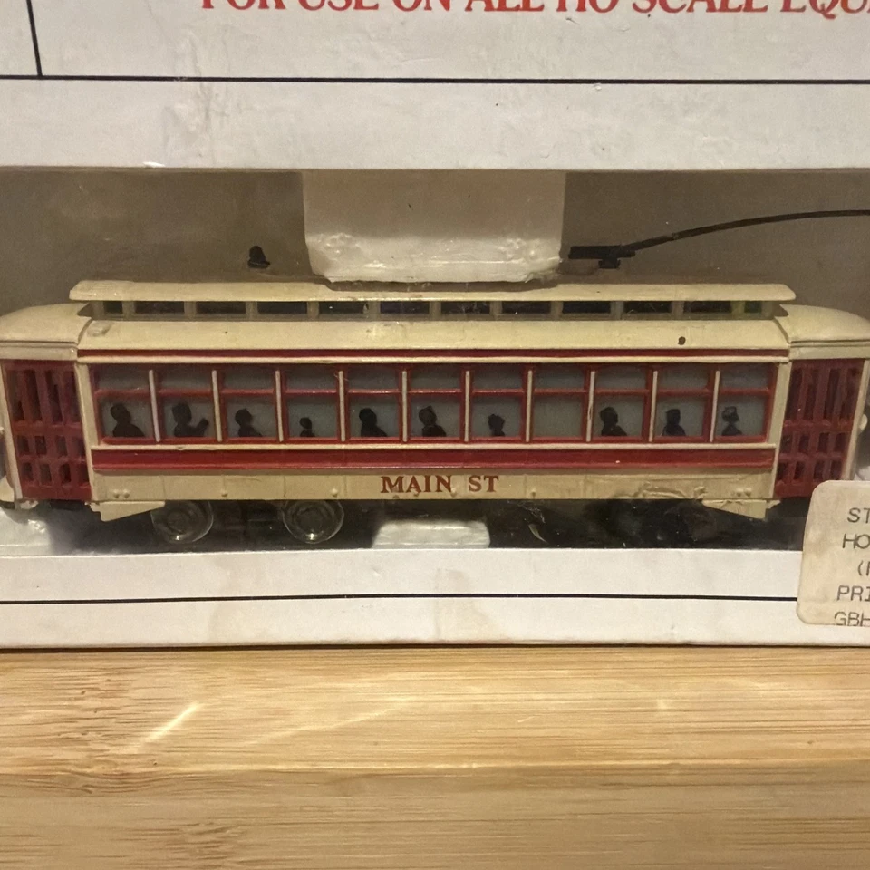 1/87 HO Bachmann #61047 Motorized Brill Trolley Car Main St With Box NOS - Image 2 of 4
