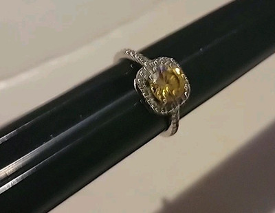 3 Karat Moissanit Ring Silber Gelber Edelstein Größe 8