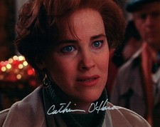 Catherine O'Hara signed 8x10 Photo Pic autographed Picture with COA