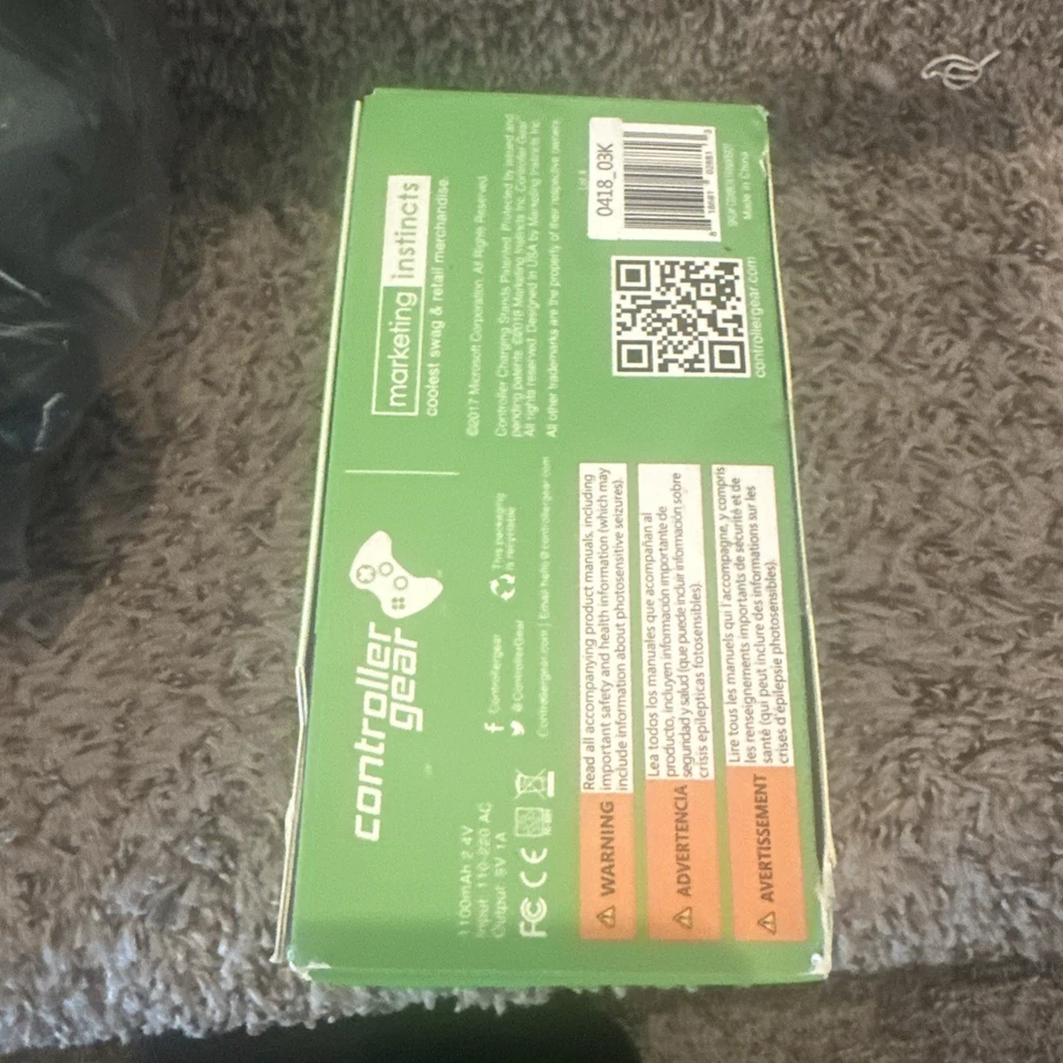 Controller Gear Sea of Thieves Limited Edition Xbox Pro Charging Stand. Rare! - Image 4 of 4