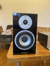 Single Yamaha NS-BP400 Speaker