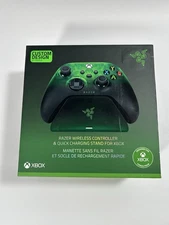 GC504 RAZER WIRELESS CONTROLLER & QUICK CHARGING STAND FOR XBOX- USED