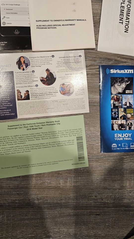 2016 Dodge Challenger 392 SRTHellcat Owners Manual With Case Free