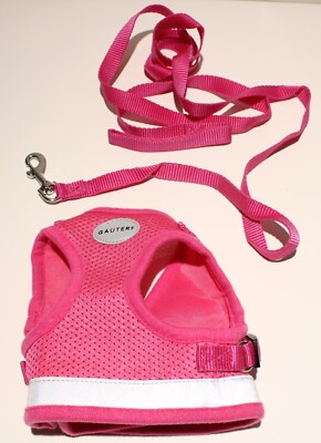Gauterf Cat Harness and Leash Set 7-10lbs Mesh Reflective Step In
