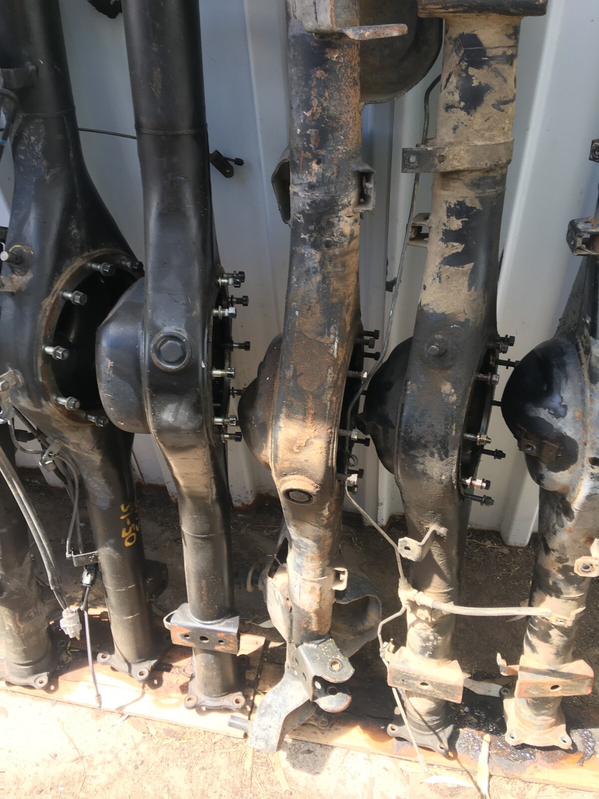 0515 EMPTY REAR 8.4" Axle Housing TOYOTA 4X4 Prerunner 6 LUG