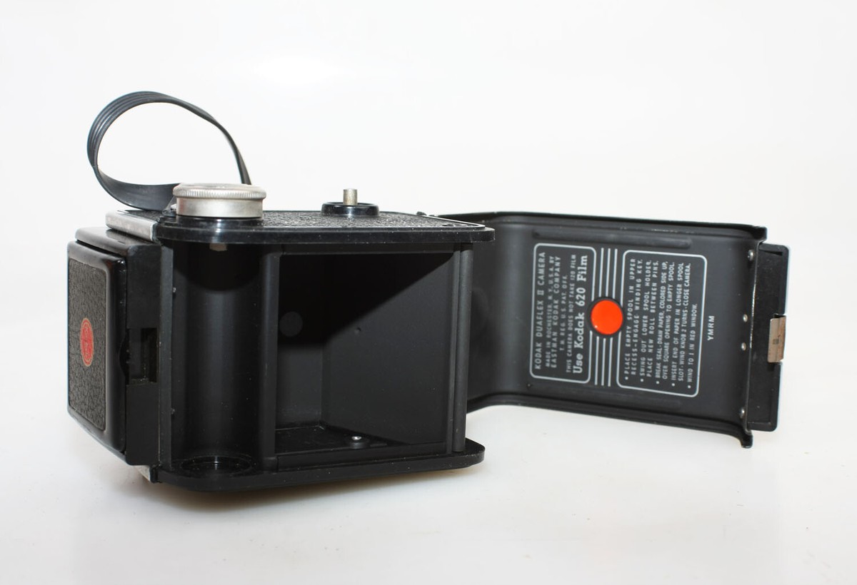 Art Deco Kodak Duaflex II Twin Lens Camera | eBay Art Deco Kodak Duaflex II Twin Lens Camera | eBay
