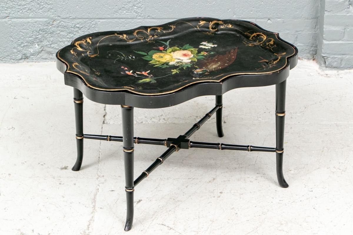 19th Century Polychrome Black Lacquer Tole Tray On Stand Or